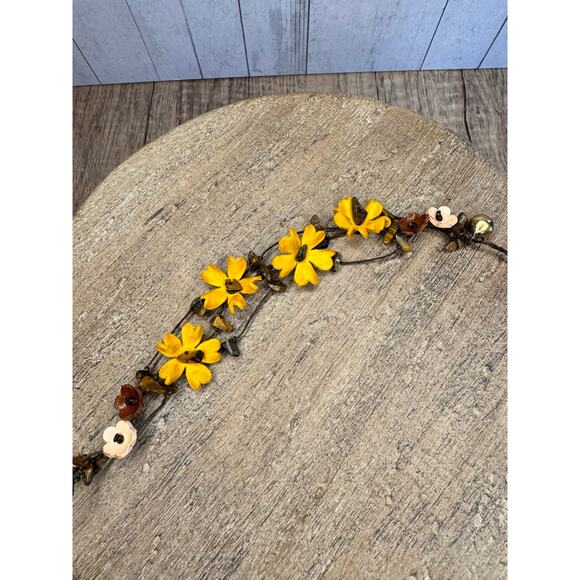 Handmade Genuine Leather Flower Bracelet w Rocks Yellow Bracelet Sustainable - Picture 6 of 8